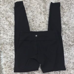 Lululemon legging size 4